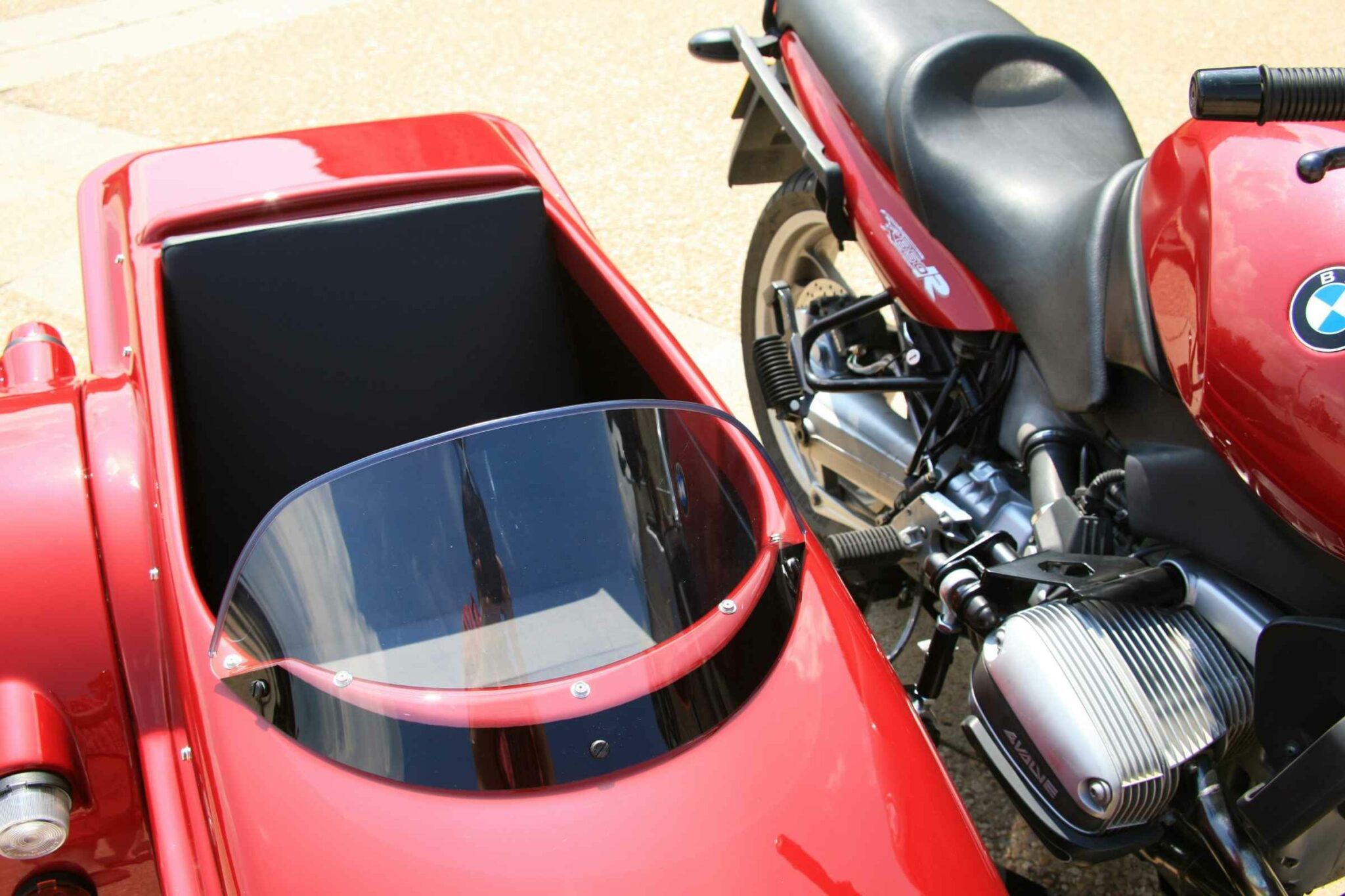 dedome-side-car-bos-bmw-r850r-3