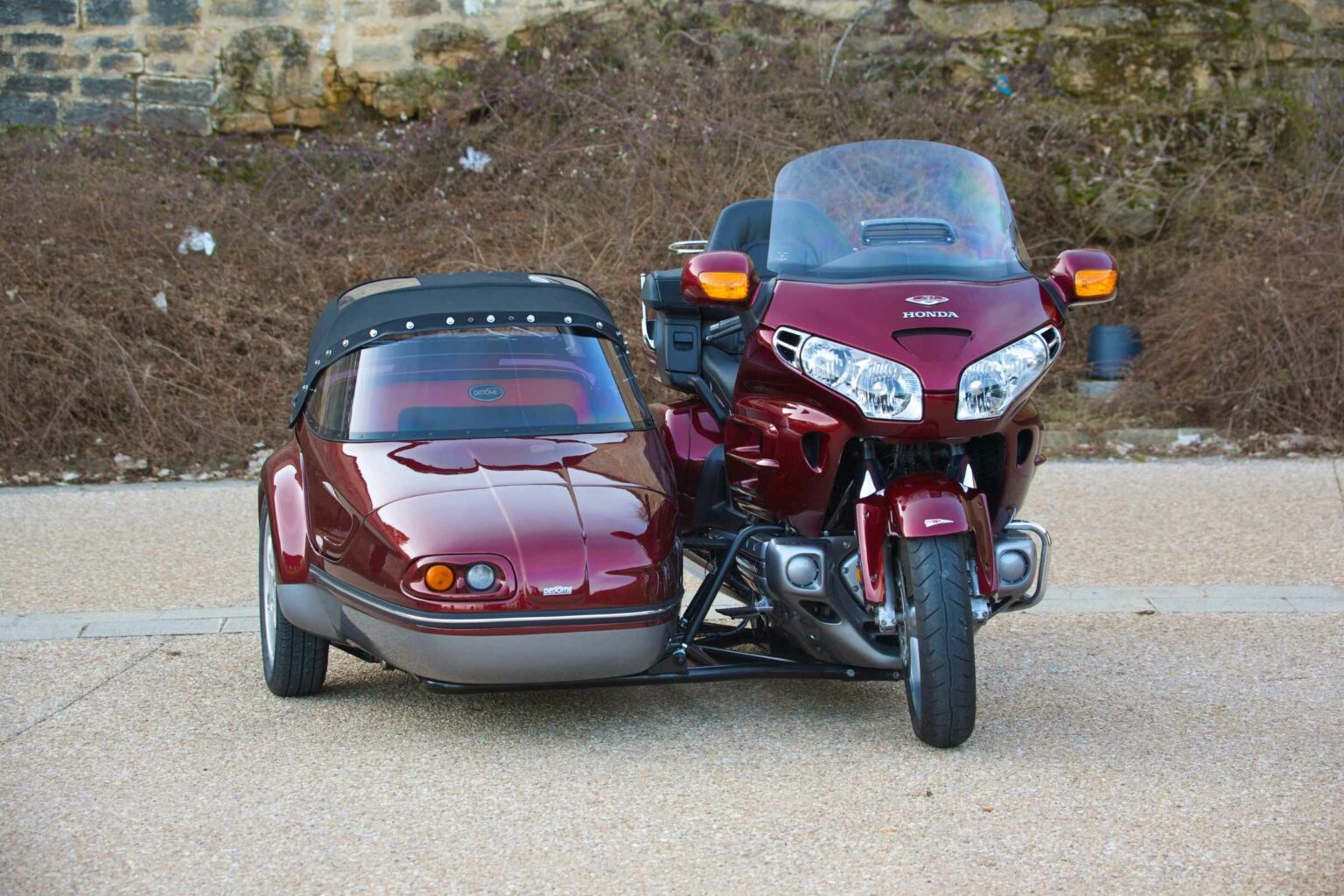 dedome-side-car-type70-honda-gl-1800-2-2