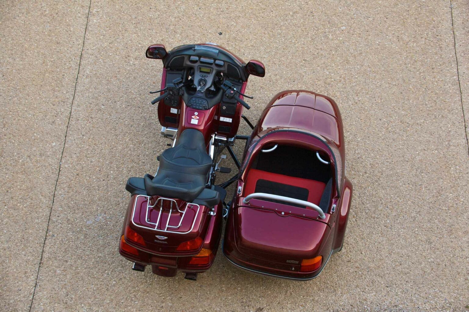 dedome-side-car-type70-honda-gl-1800-2-5