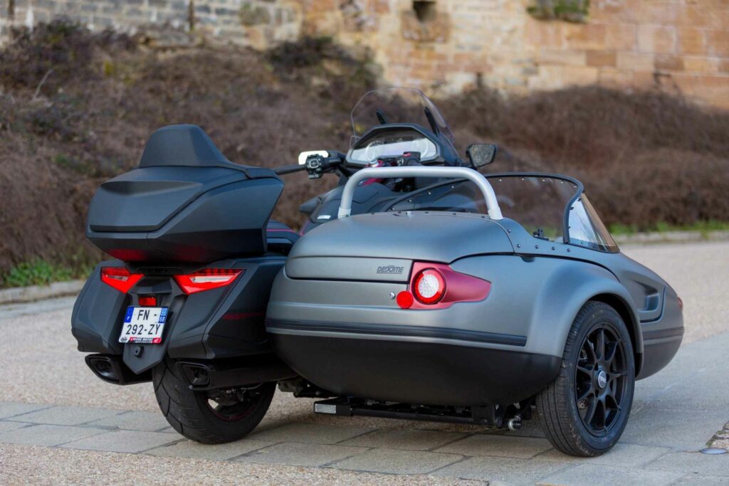 dedome-side-car-type70-honda-gl-1800-3