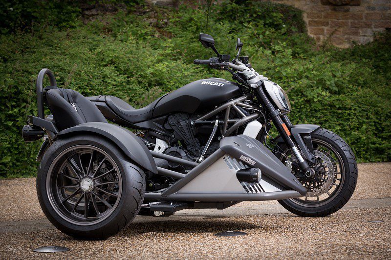 img-ducati_x-diavel_03_gf04082019